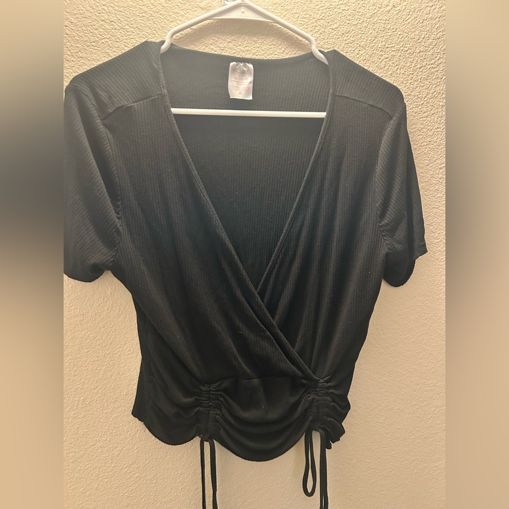 Black Wrap Crop Top Junior XL (15-17)